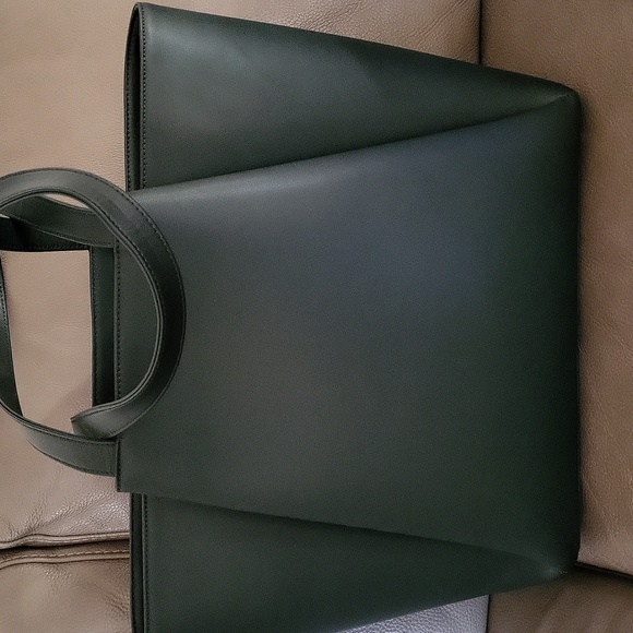 Kaai Pyramid Tote Bag - Picture 16 of 16